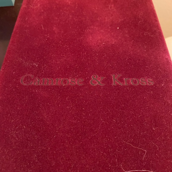 Cameron and Kross Jackie O pearls - Picture 4 of 4